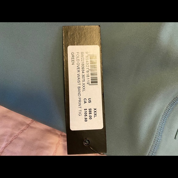 SoulCycle fold over waistband hip skull legging - Picture 6 of 7